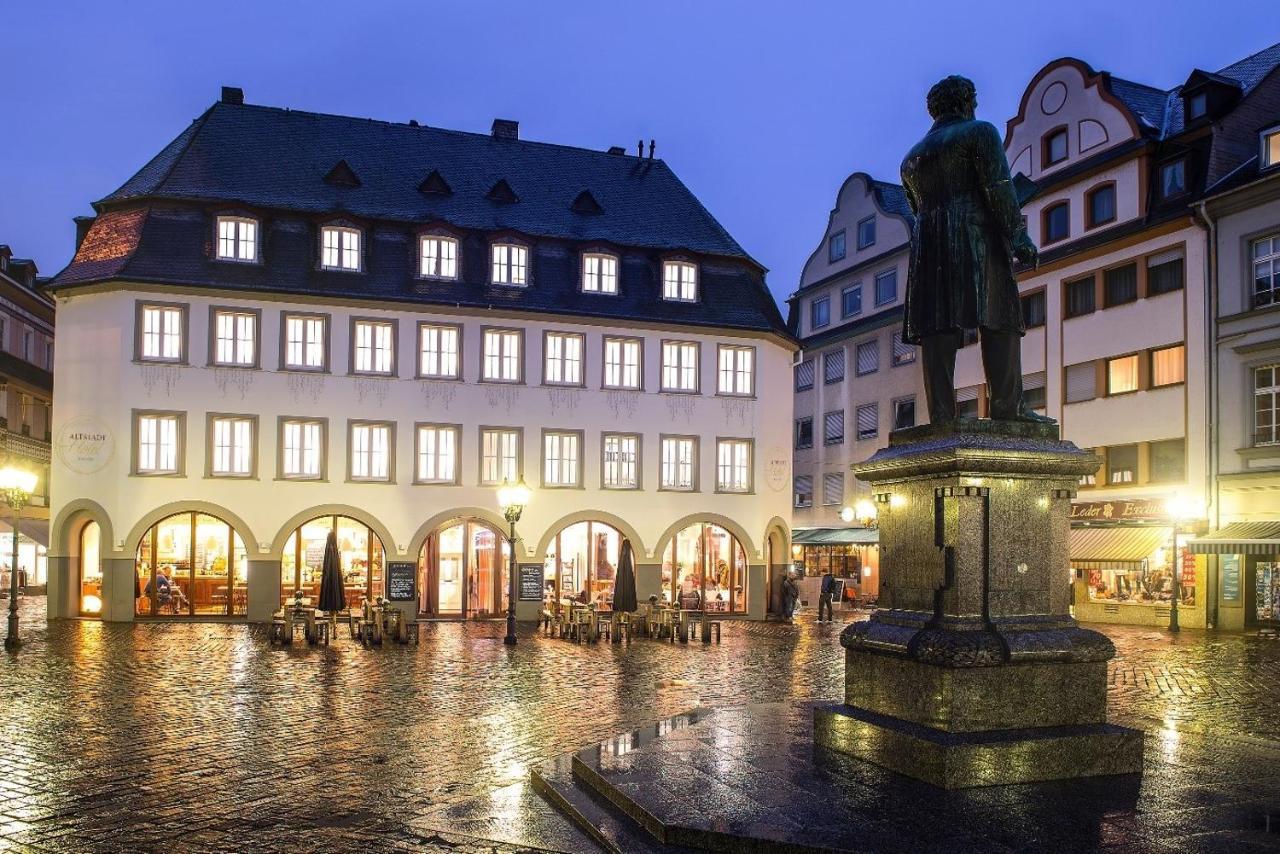 Altstadt & Cafe 3*