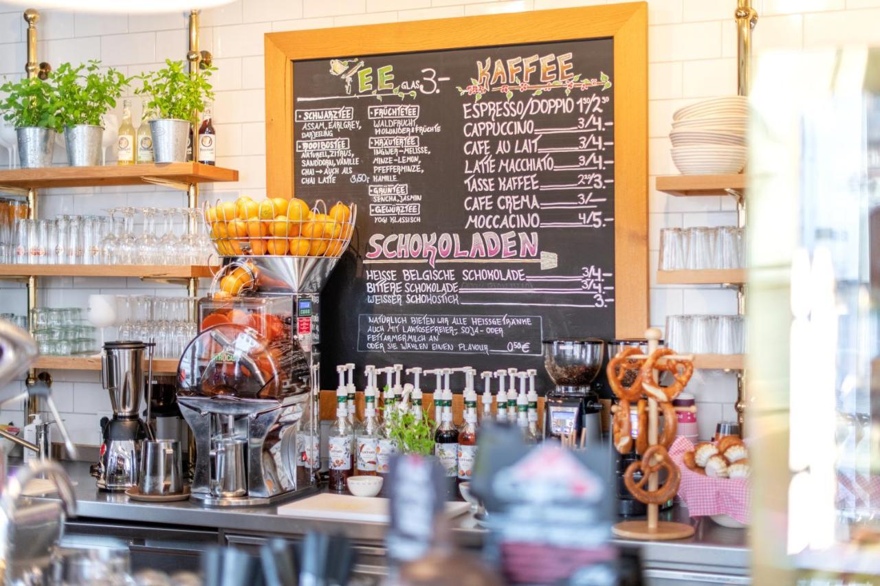 Altstadt & Cafe Hotel